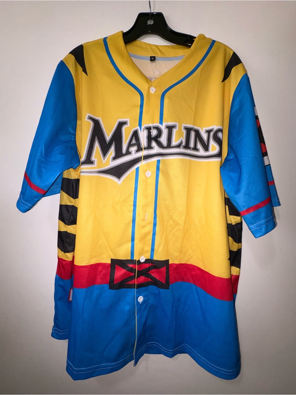 Miami Marlins Marvel X-Men 97 Wolverine Jersey Size XL NWT 90s Florida Marlins